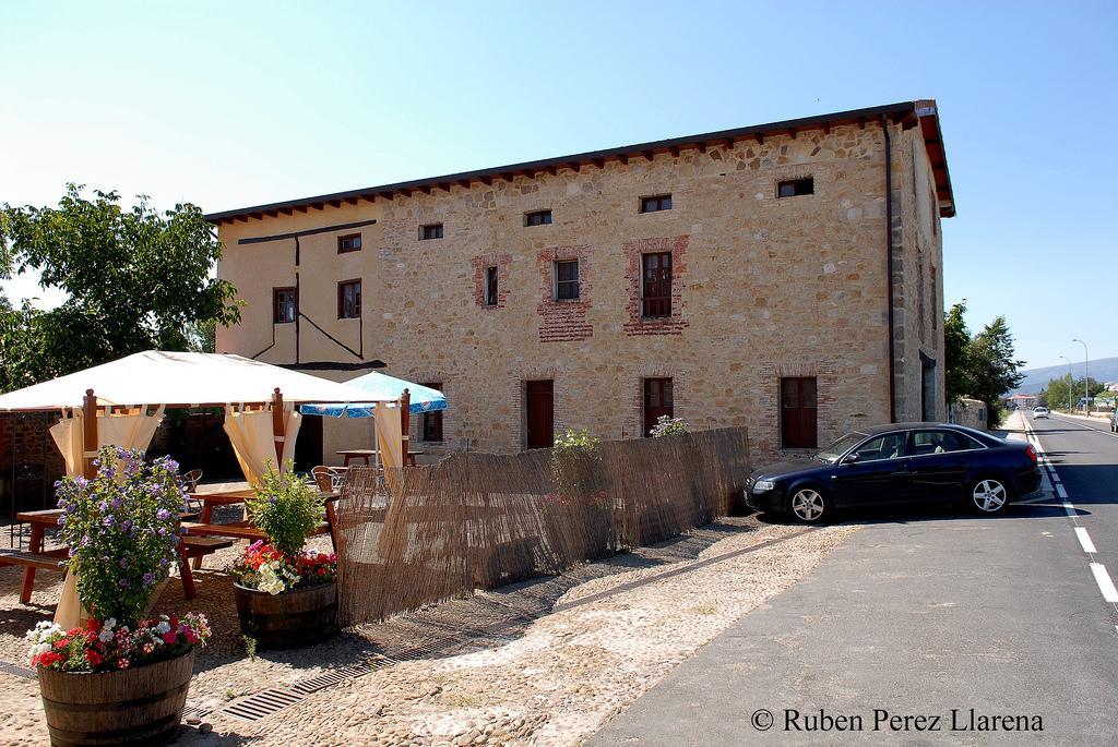 Ventilla Del Tirabeque Otel Villacomparada de Rueda Dış mekan fotoğraf